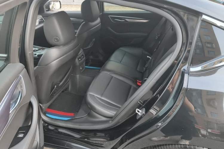 Used Cadillac CT5 2020 Revised Version 28T Luxury Edition Left Rear Seat