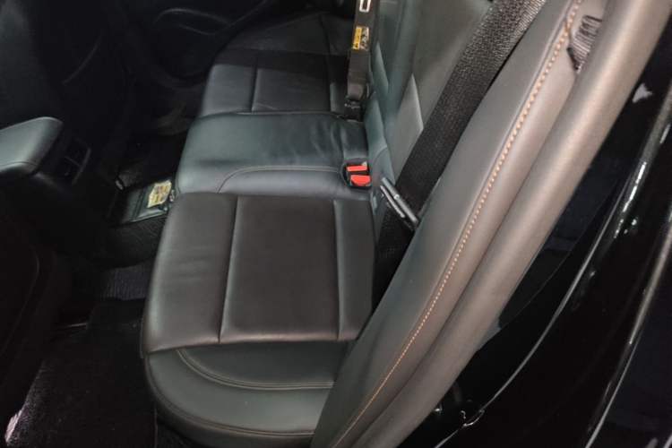 Used Cadillac CT5 2020 Updated 28T Leading Sporty Version Left Rear Seat