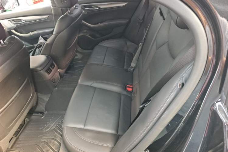 Used Cadillac CT5 2020 Revised Version 28T Luxury Edition Left Rear Seat