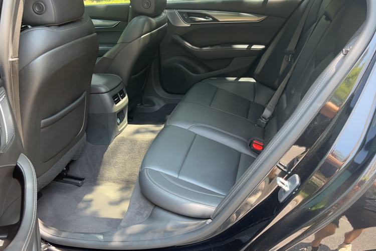 Used Cadillac CT5 2020 Revised Version 28T Luxury Edition Left Rear Seat