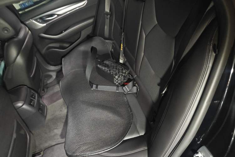 Used Cadillac CT5 2020 Revised Version 28T Luxury Edition Left Rear Seat