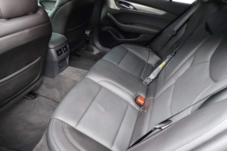 Used Cadillac CT5 2020 28T Luxury Version Left Rear Seat