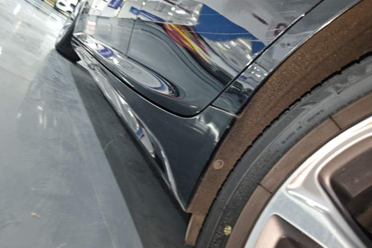 Used Cadillac CT5 2020 Updated 28T Leading Sporty Version Left Side Sill