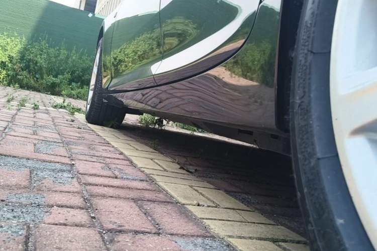Used Cadillac CT5 2020 28T Fashion Edition Left Side Sill