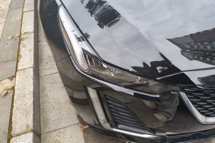 Used Cadillac CT5 2020 28T Tech Edition Right Front Headlight