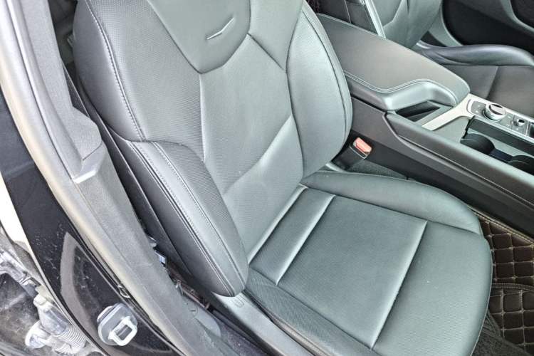 Used Cadillac CT5 2020 Revised Version 28T Luxury Edition Right Front Seat