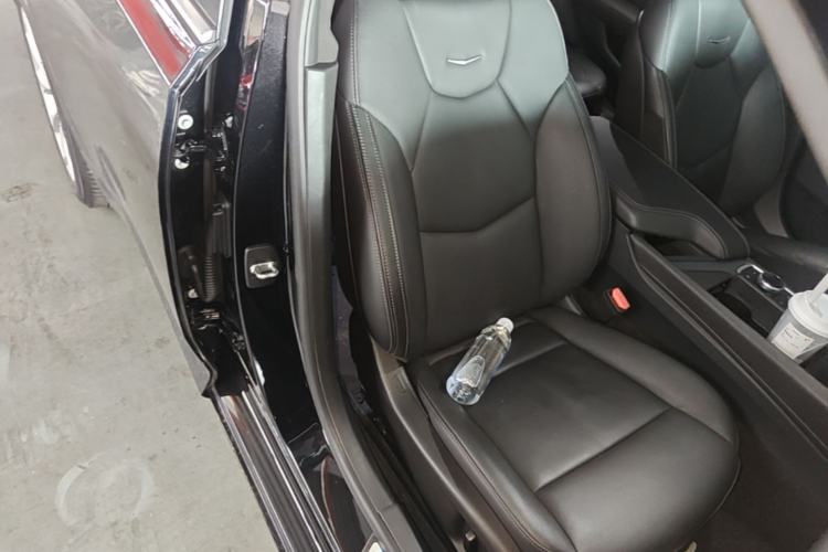 Used Cadillac CT5 2020 28T Luxury Version Right Front Seat