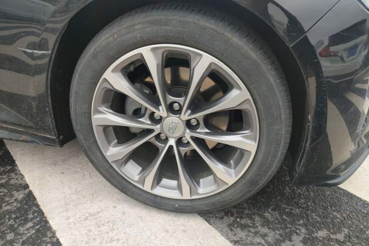 Used Cadillac CT5 2020 Updated 28T Leading Sporty Version Right Front Wheel Hub