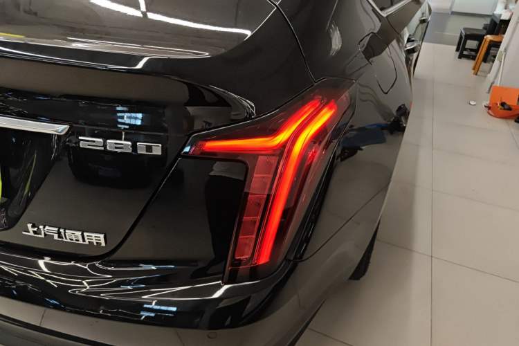 Used Cadillac CT5 2020 28T Luxury Version Right Rear Taillight