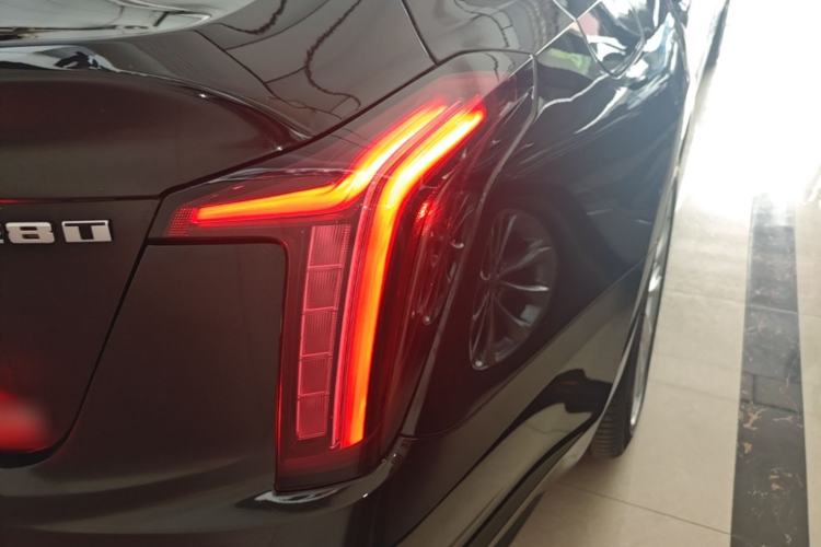 Used Cadillac CT5 2020 Revised Version 28T Luxury Edition Right Rear Taillight