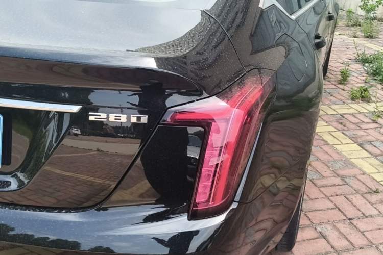 Used Cadillac CT5 2020 28T Fashion Edition Right Rear Taillight