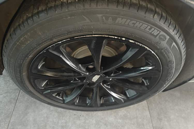 Used Cadillac CT5 2020 28T Luxury Version Right Rear Wheel Hub
