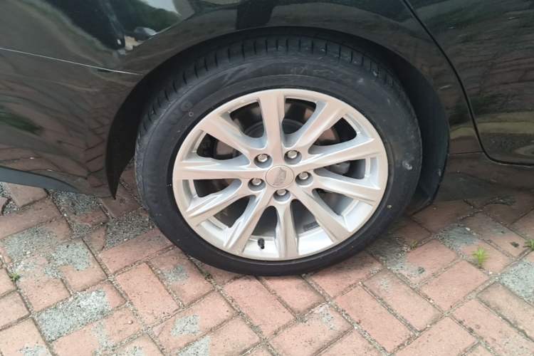 Used Cadillac CT5 2020 28T Fashion Edition Right Rear Wheel Hub