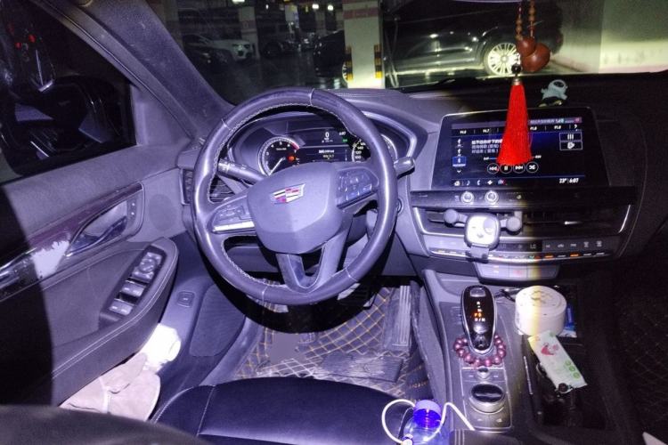 Used Cadillac CT5 2020 28T Fashion Edition Steering Wheel