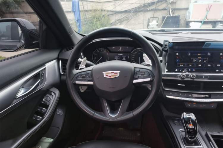 Used Cadillac CT5 2020 Revised Version 28T Luxury Edition Steering Wheel