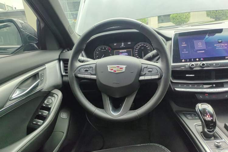 Used Cadillac CT5 2020 Revised Version 28T Luxury Edition Steering Wheel