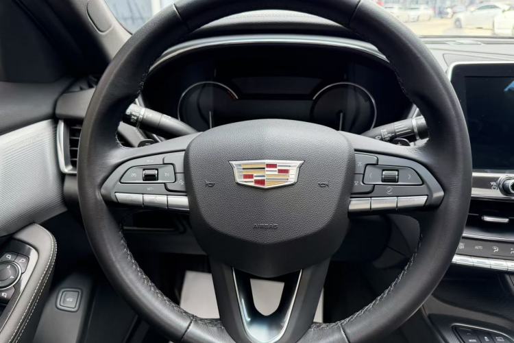 Used Cadillac CT5 2020 28T Luxury Version Steering Wheel