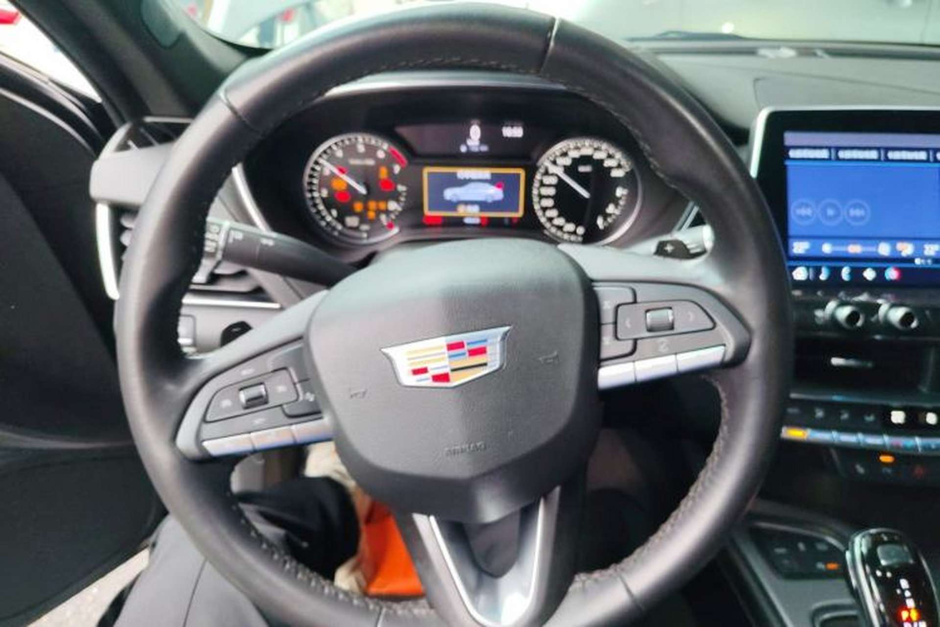 Used Cadillac CT5 2020 28T Luxury Version Steering Wheel
