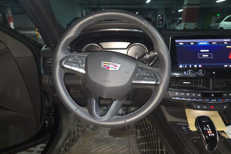 Used Cadillac CT5 2020 Revised Version 28T Luxury Edition Steering Wheel