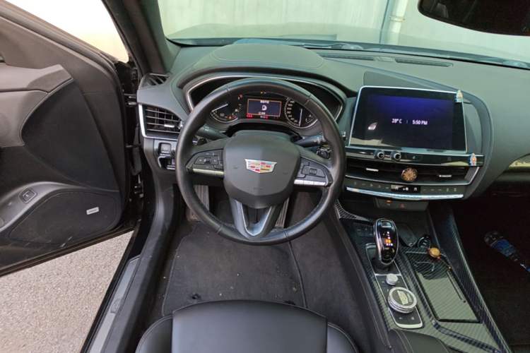 Used Cadillac CT5 2020 28T Fashion Edition Steering Wheel