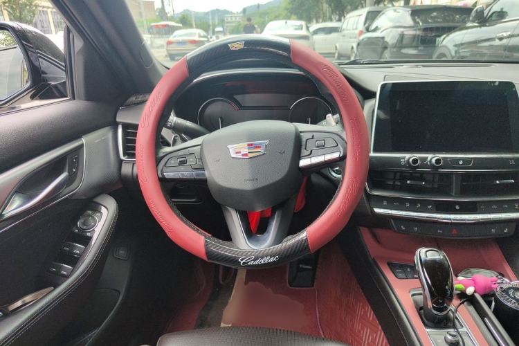 Used Cadillac CT5 2020 28T Leading Sport Model Steering Wheel