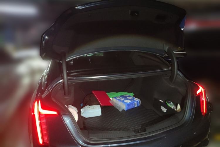 Used Cadillac CT5 2020 Revised Version 28T Luxury Edition Trunk