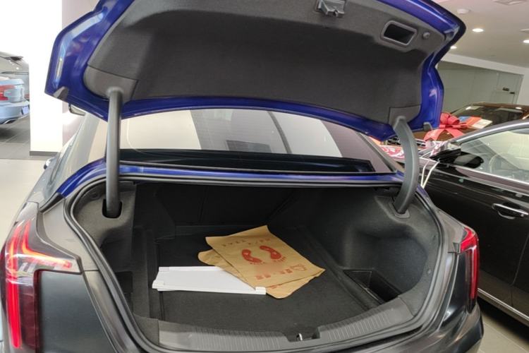 Used Cadillac CT5 2020 28T Luxury Version Trunk