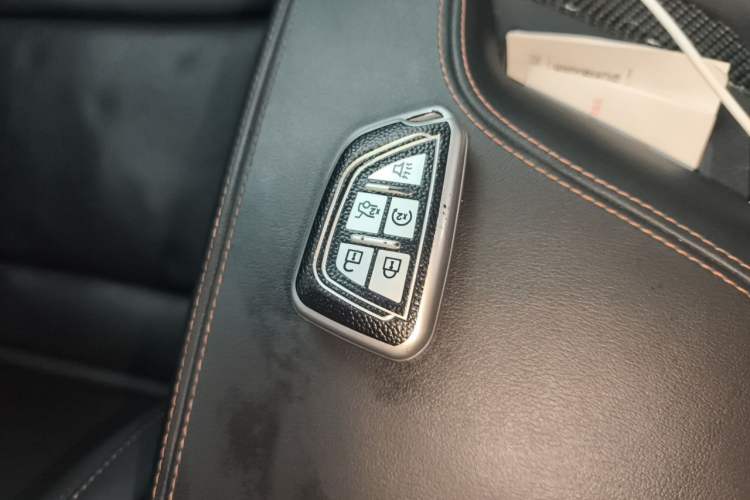Used Cadillac CT5 2020 Revised 28T Platinum Sport Edition Vehicle Key