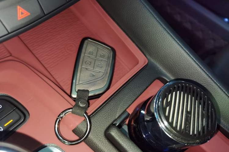 Used Cadillac CT5 2020 Updated 28T Leading Sporty Version Vehicle Key