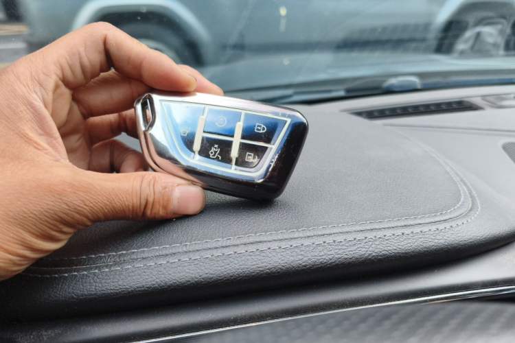 Used Cadillac CT5 2020 Updated 28T Leading Sporty Version Vehicle Key