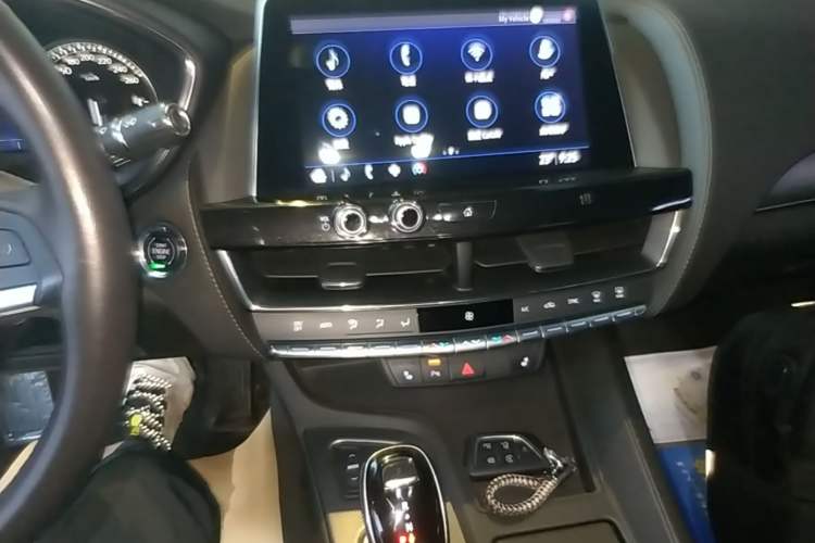 Used Cadillac CT5 2020 28T Luxury Version Audio And AC Panel