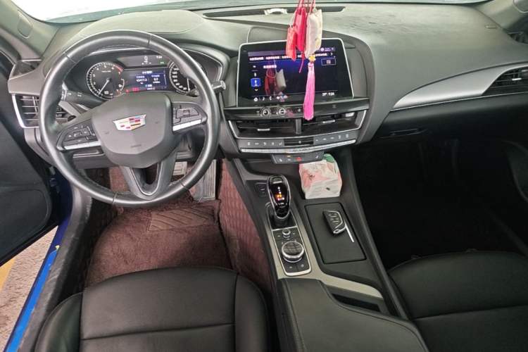 Used Cadillac CT5 2020 Revised Version 28T Luxury Edition Center Console