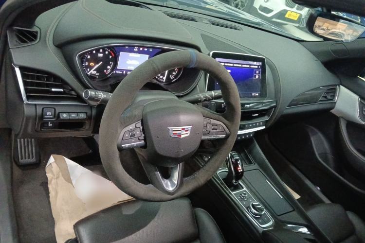 Used Cadillac CT5 2020 Revised 28T Platinum Sport Edition Center Console