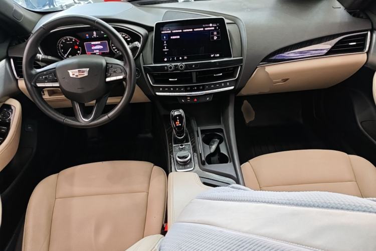 Used Cadillac CT5 2020 Revised Version 28T Luxury Edition Center Console