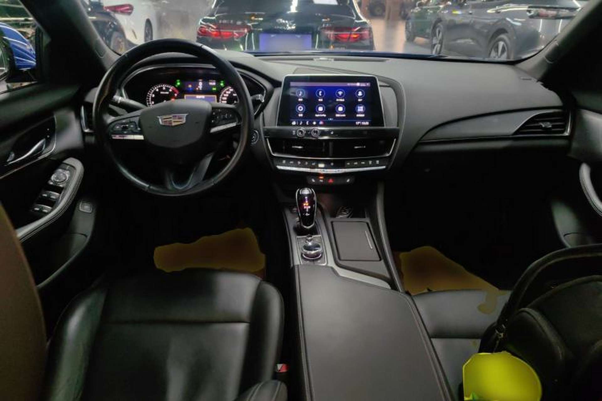 Used Cadillac CT5 2020 Revised Version 28T Luxury Edition Center Console