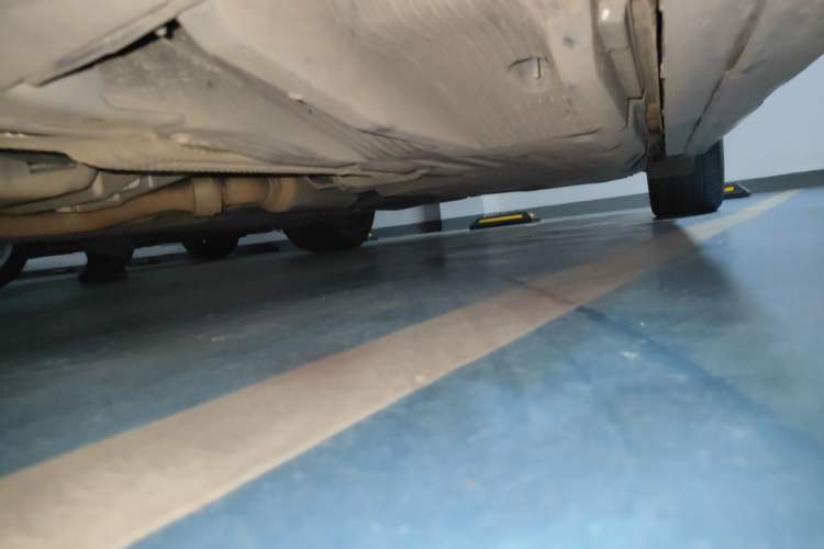 Used Cadillac CT5 2020 Revised 28T Platinum Sport Edition Chassis Front Left
