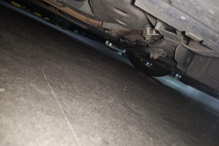 Used Cadillac CT5 2020 Revised 28T Platinum Sport Edition Chassis Front Right