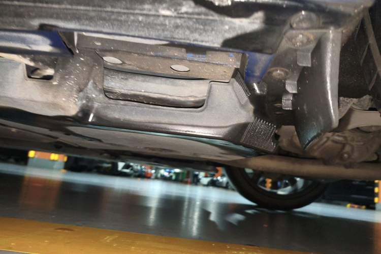 Used Cadillac CT5 2020 Revised 28T Platinum Sport Edition Chassis Rear Left