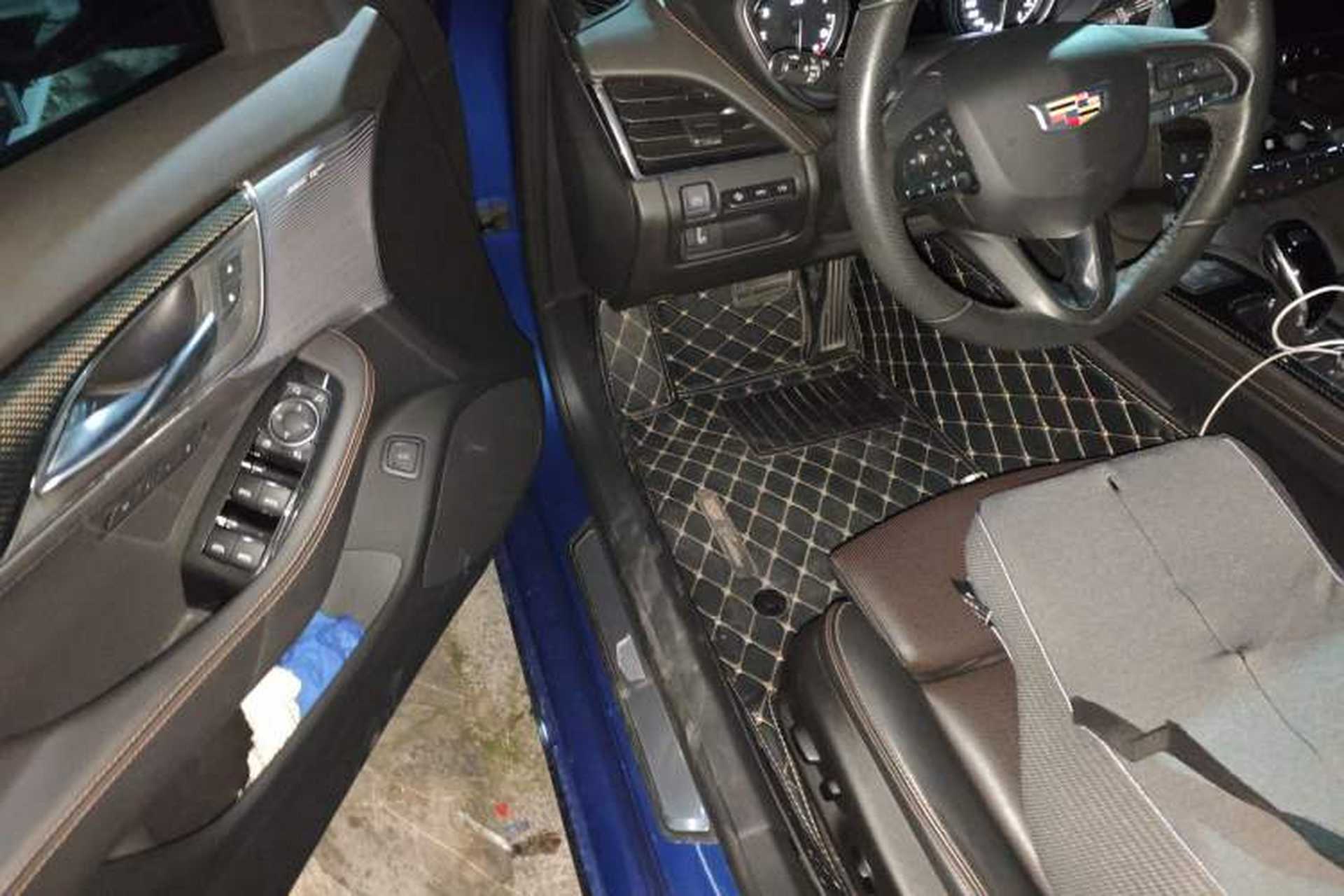 Used Cadillac CT5 2020 Revised 28T Platinum Sport Edition Driver Seat