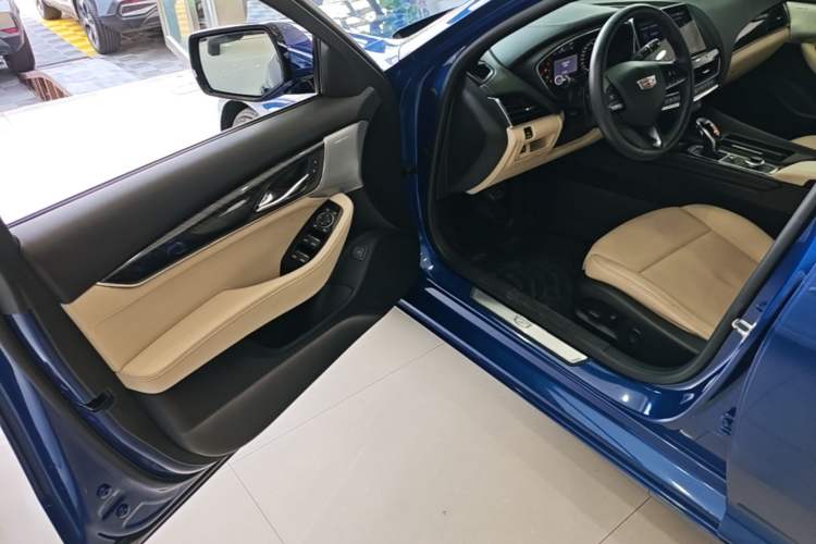 Used Cadillac CT5 2020 Revised Version 28T Luxury Edition Driver Seat