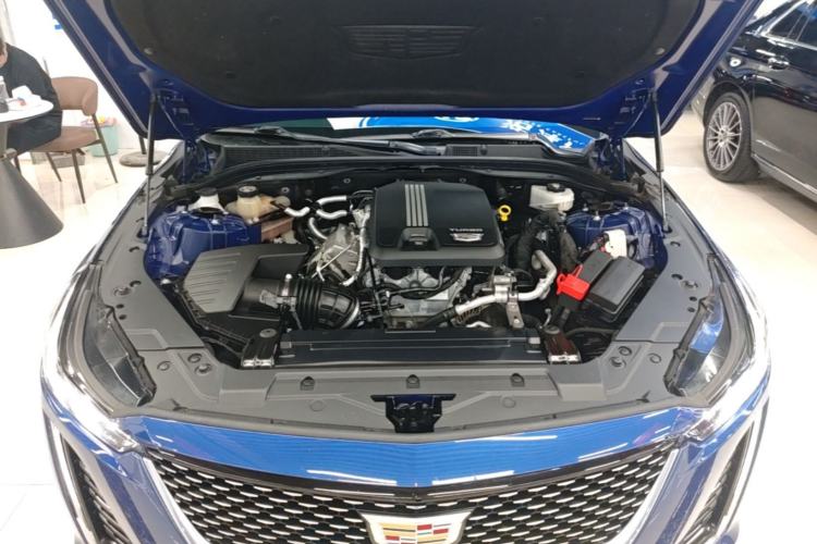 Used Cadillac CT5 2020 Revised Version 28T Tech Edition Engine Bay