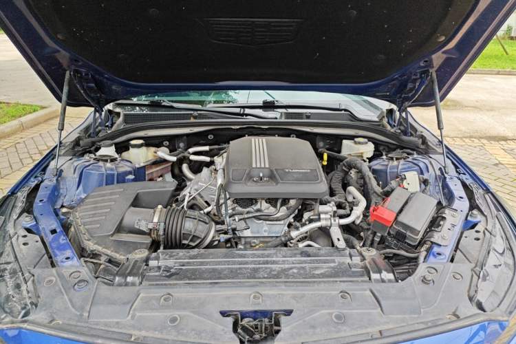 Used Cadillac CT5 2020 28T Luxury Version Engine Bay