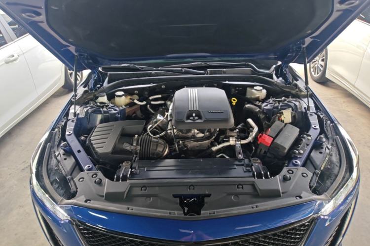 Used Cadillac CT5 2020 28T Fashion Edition Engine Bay