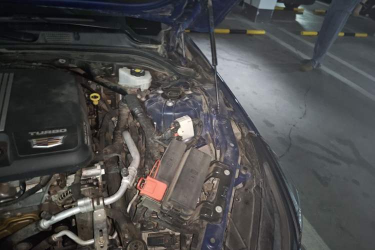 Used Cadillac CT5 2020 Revised 28T Platinum Sport Edition Engine Bay Left