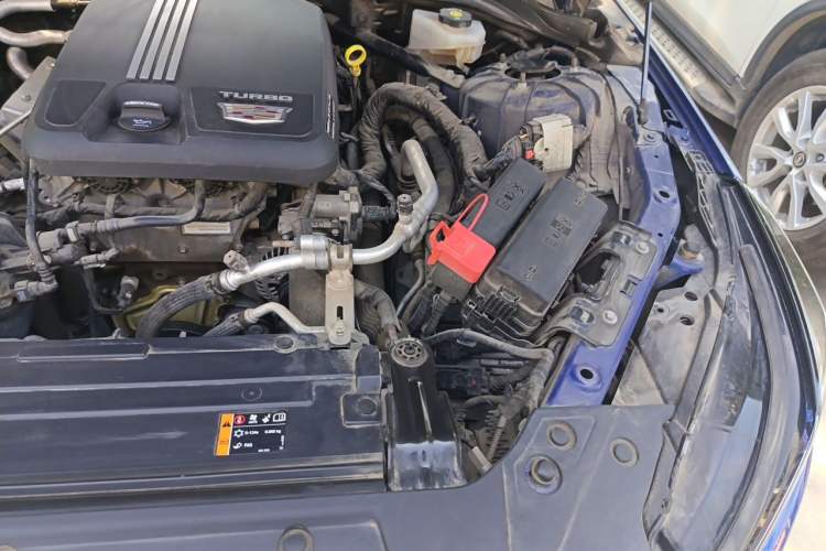 Used Cadillac CT5 2020 Revised 28T Platinum Sport Edition Engine Bay Left