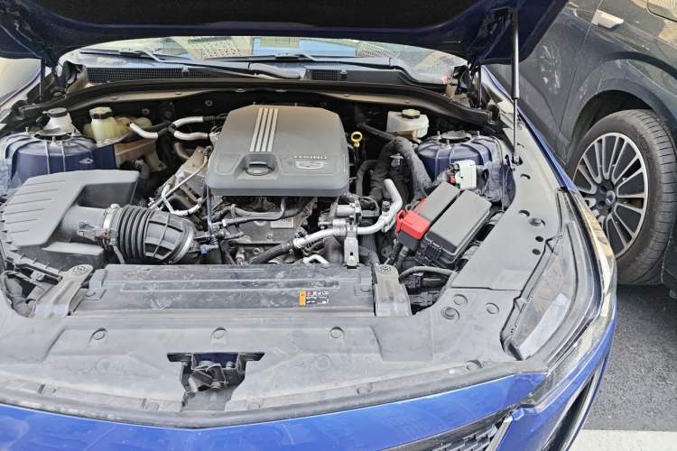 Used Cadillac CT5 2020 Revised Version 28T Tech Edition Engine Bay Left