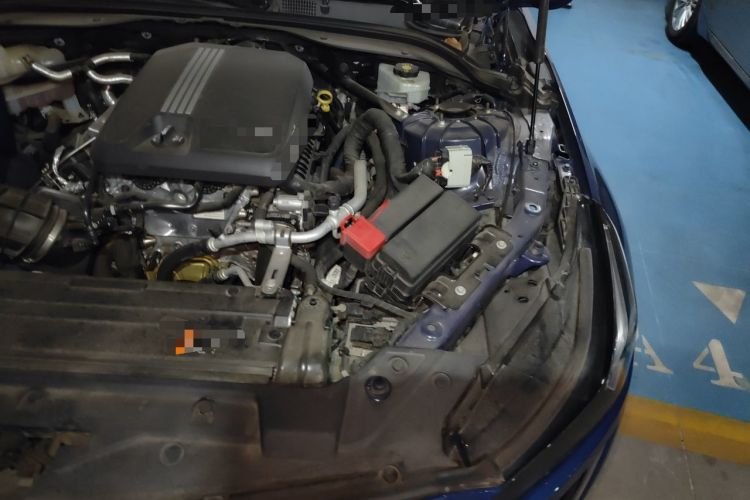 Used Cadillac CT5 2020 Revised 28T Platinum Sport Edition Engine Bay Left