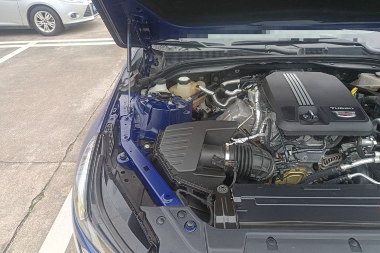 Used Cadillac CT5 2020 Revised 28T Platinum Sport Edition Engine Bay Right