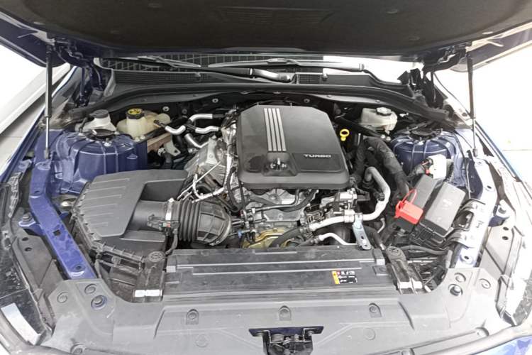 Used Cadillac CT5 2020 28T Luxury Version Engine Bay