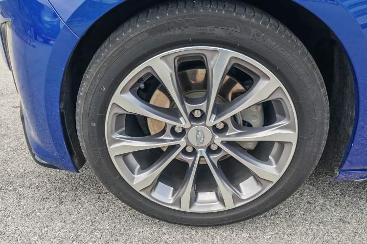 Used Cadillac CT5 2020 Updated 28T Leading Sporty Version Exterior 9